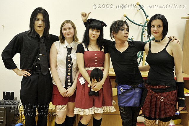 GOTHIKA autogrami�da