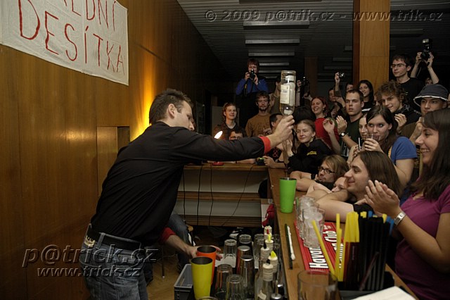 barmansk� show