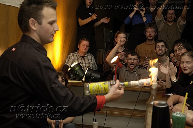 barmansk� show