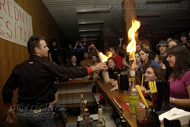 barmansk� show
