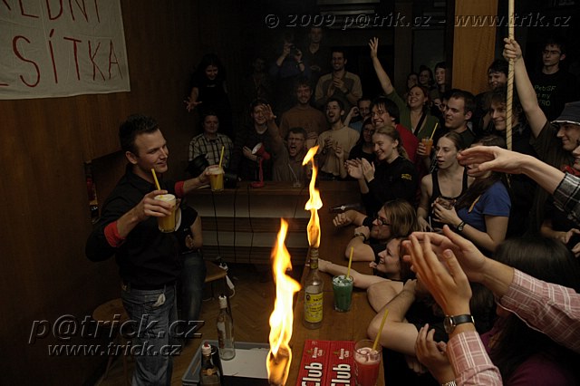 barmansk� show
